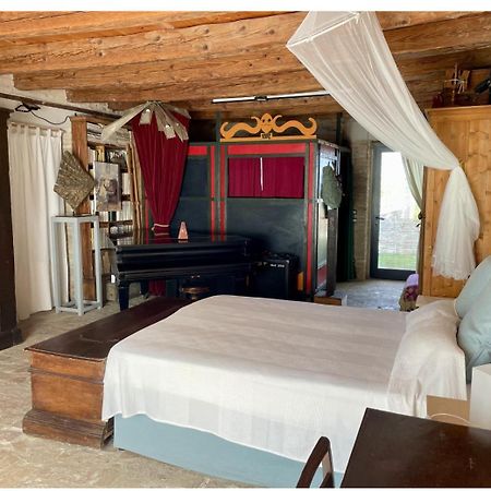 "La Casa Degli Ulivi Art B&B" Trecastelli Εξωτερικό φωτογραφία