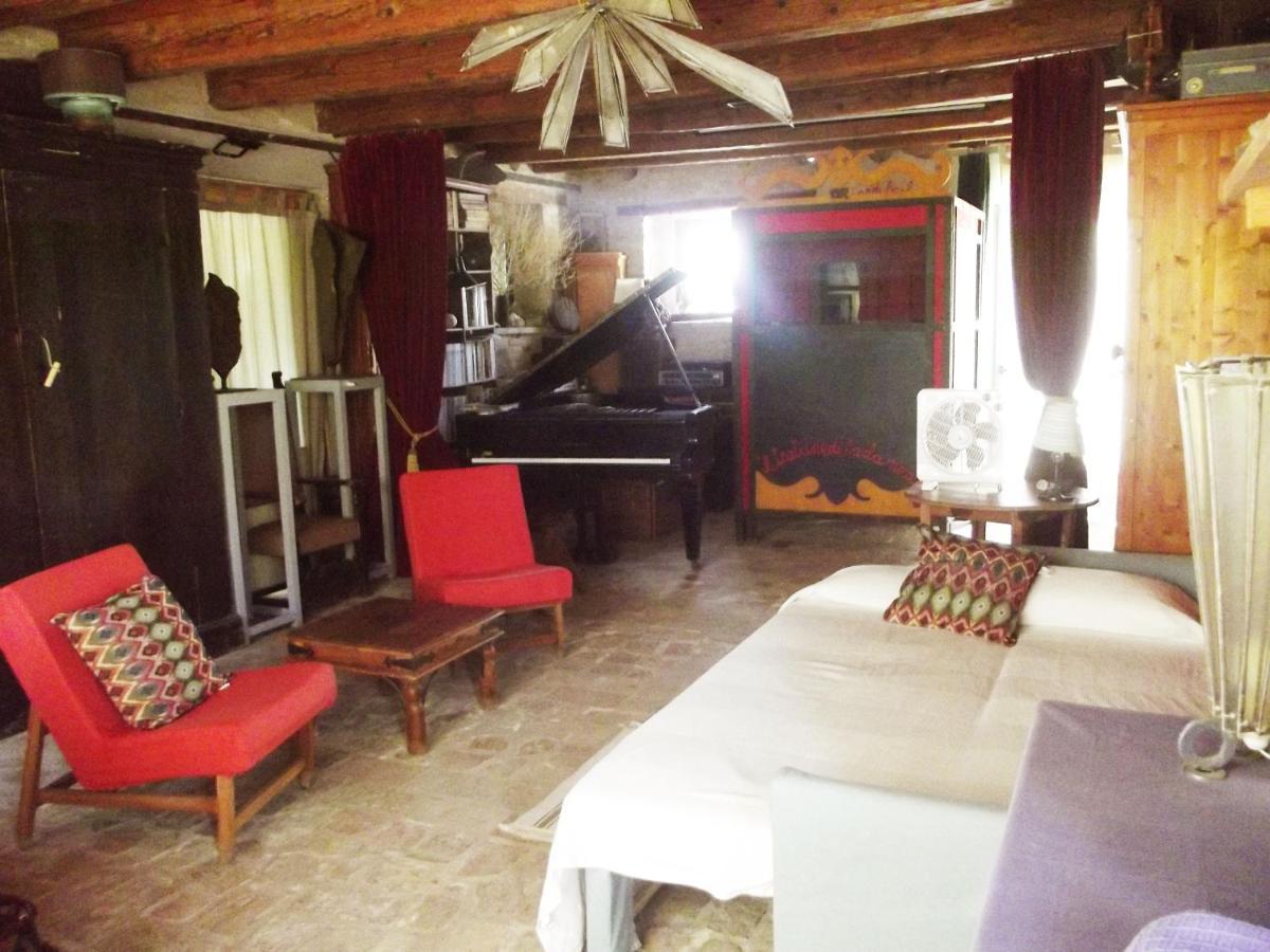 "La Casa Degli Ulivi Art B&B" Trecastelli Εξωτερικό φωτογραφία
