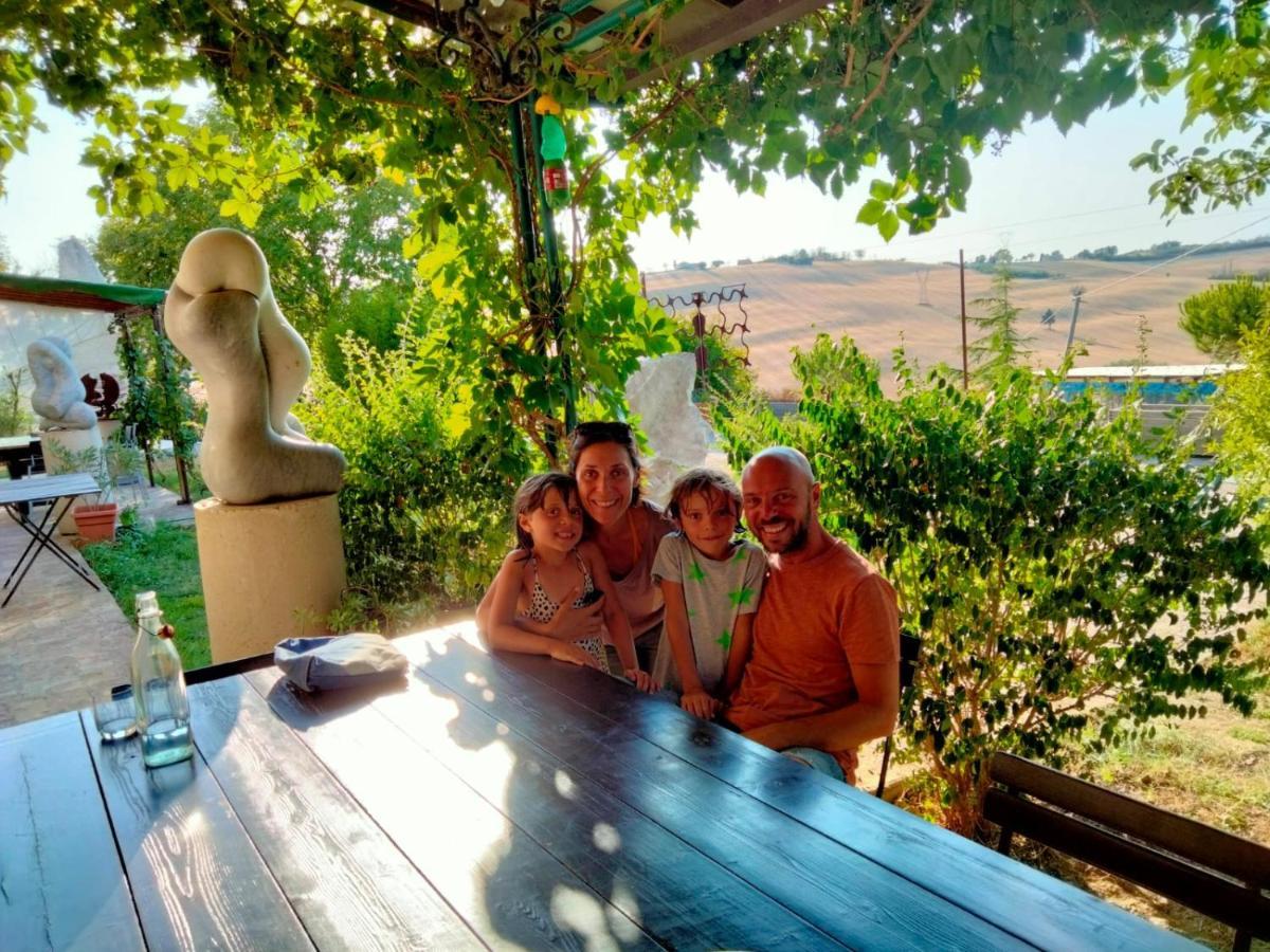 "La Casa Degli Ulivi Art B&B" Trecastelli Εξωτερικό φωτογραφία