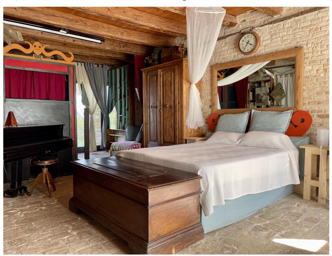 "La Casa Degli Ulivi Art B&B" Trecastelli Εξωτερικό φωτογραφία
